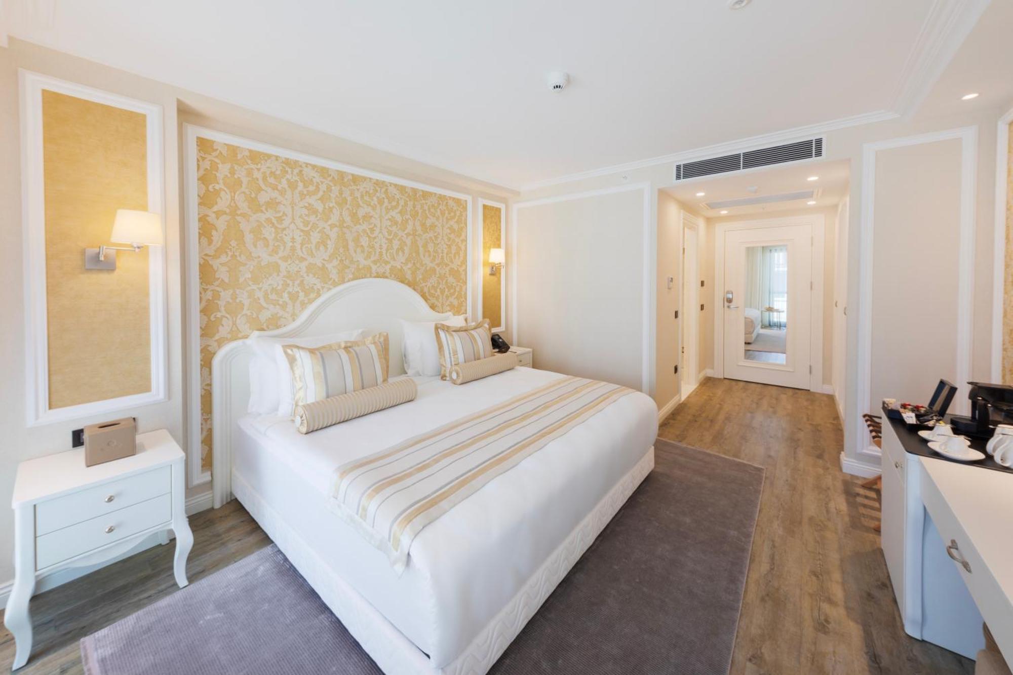 Hallmark & Hotel Istanbul